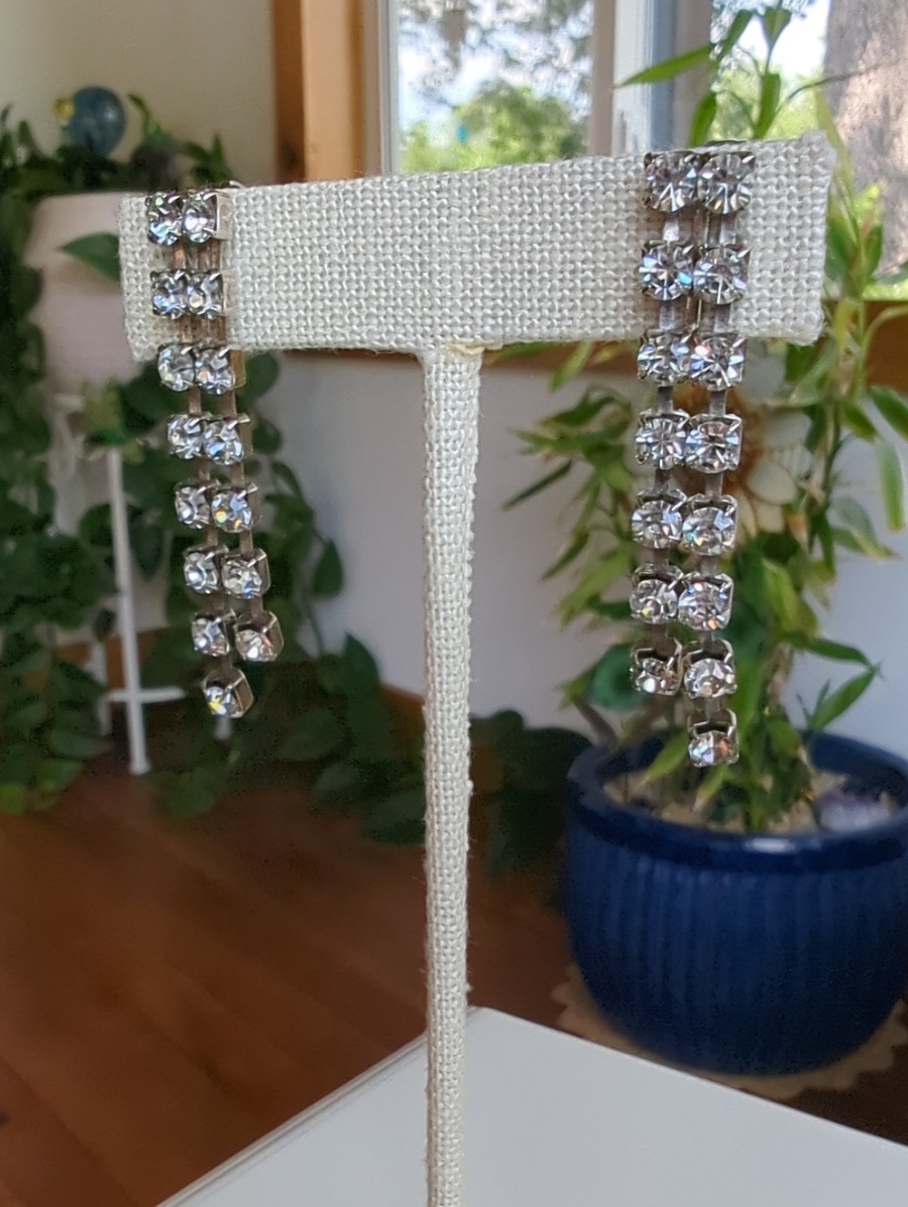 Vintage Rhinestone Drop/Dangle Clip Earrings, Silver Tone